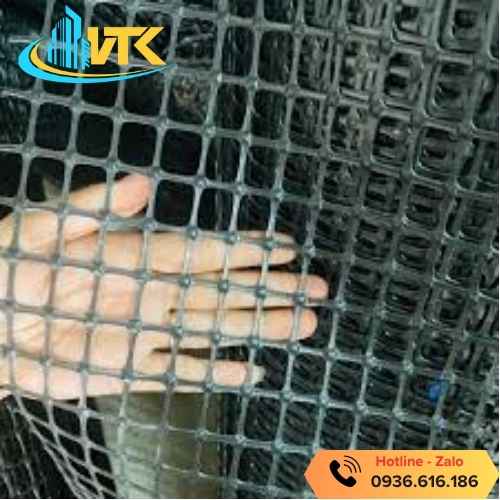 Lưới nhựa nuôi gà