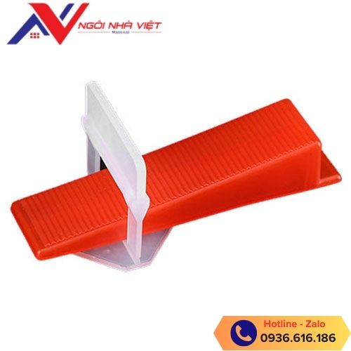 Nêm nhựa cân bằng