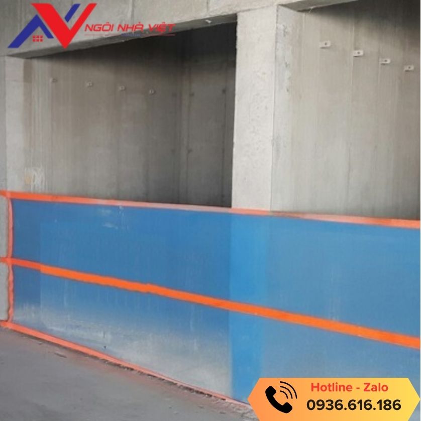 Công trình sử dụng lưới may viền để rào thang máy đang thi công Công trình sử dụng lưới may viền để rào thang máy đang thi công