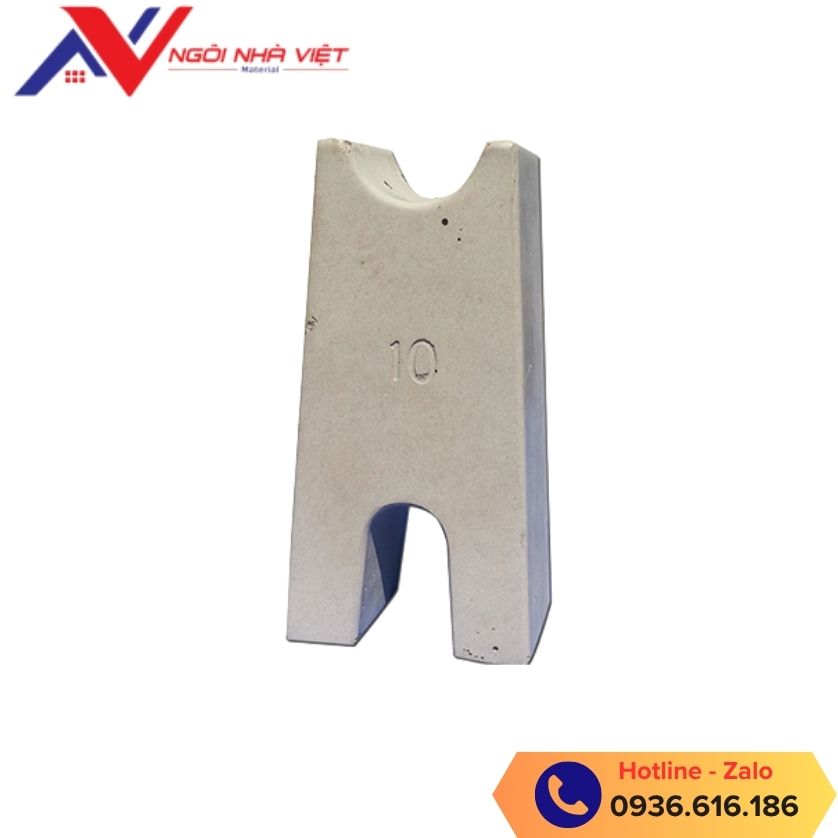 Con kê bê tông 100mm tại Ngôi Nhà Việt