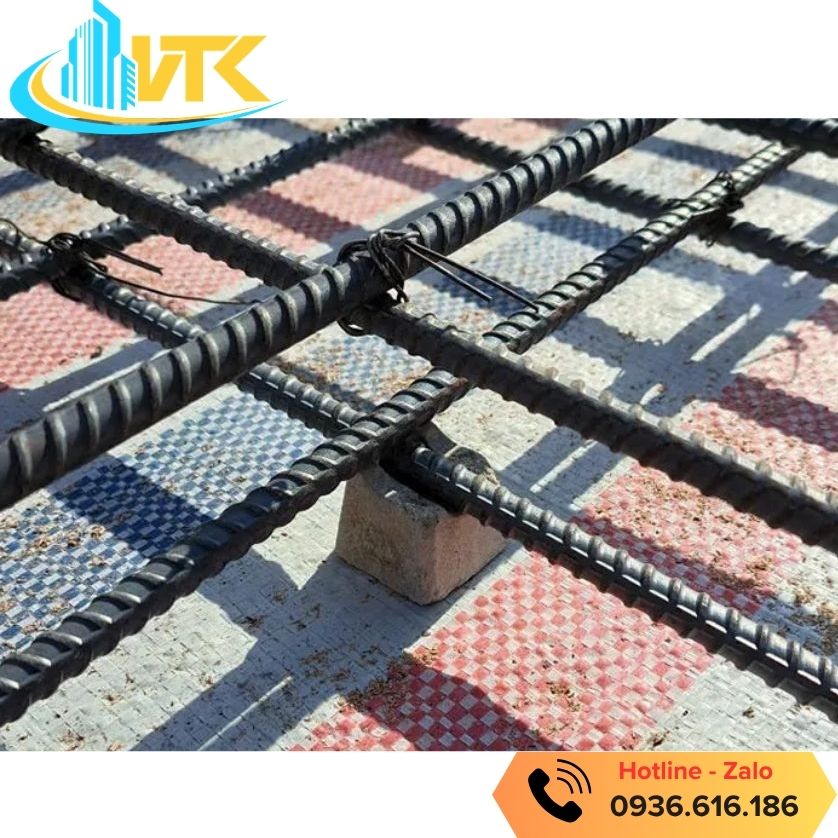 Cách bố Con kê sàn 20 25mm dùng để kê thép sàn lớp dưới
