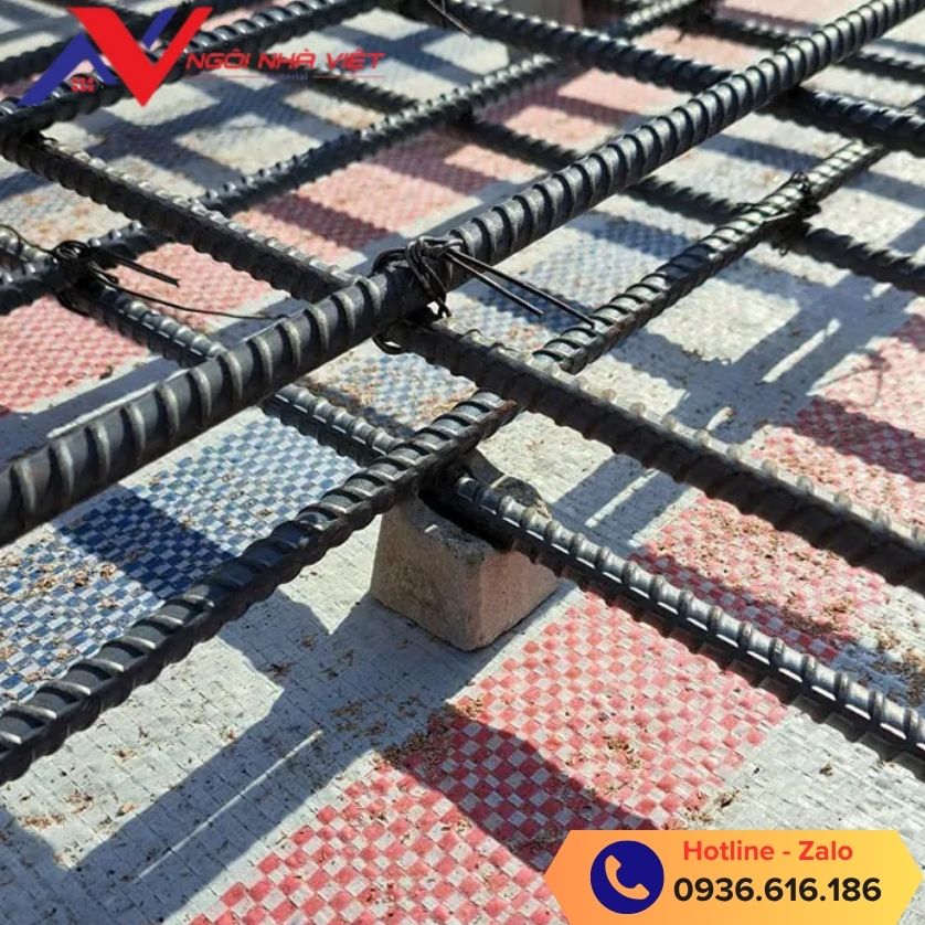 Con kê sàn 20 25mm dùng để kê thép sàn lớp dưới