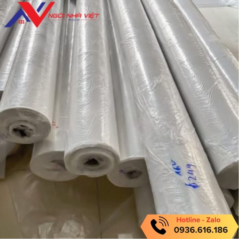 Cuộn nilon lót sàn đổ bê tông màu trắng Cuộn nilon lót sàn đổ bê tông màu trắng