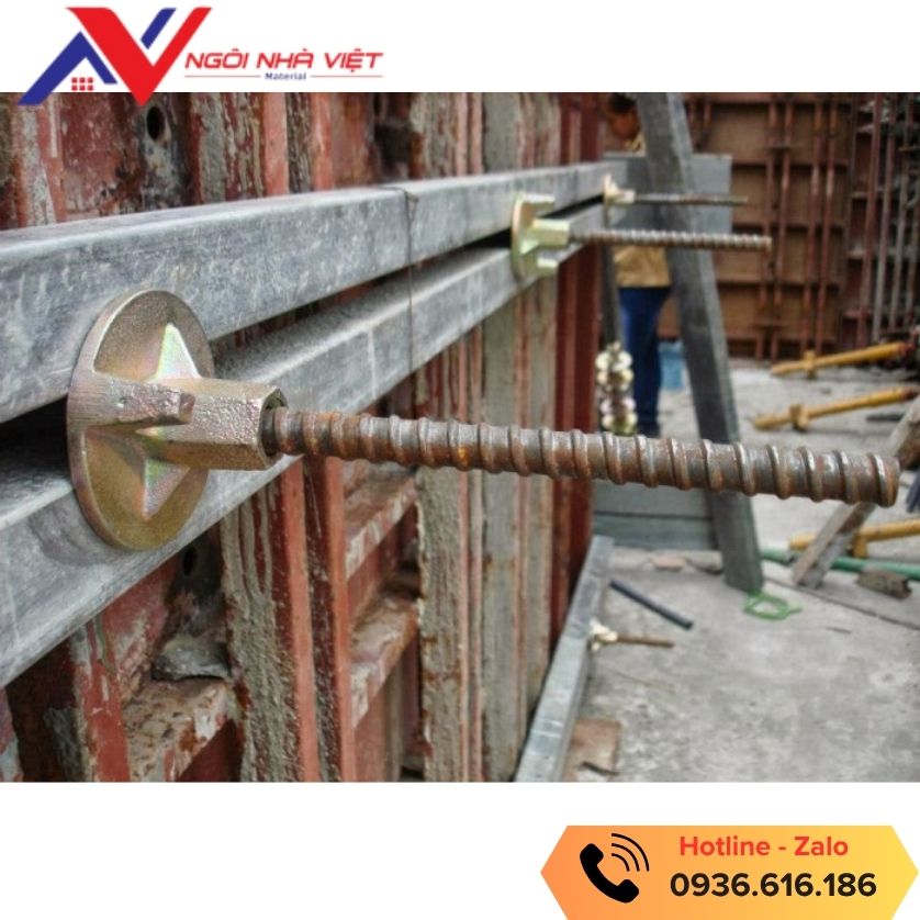 Thanh treo kết hợp với bát chuồng để giẳng cốp pha công trình